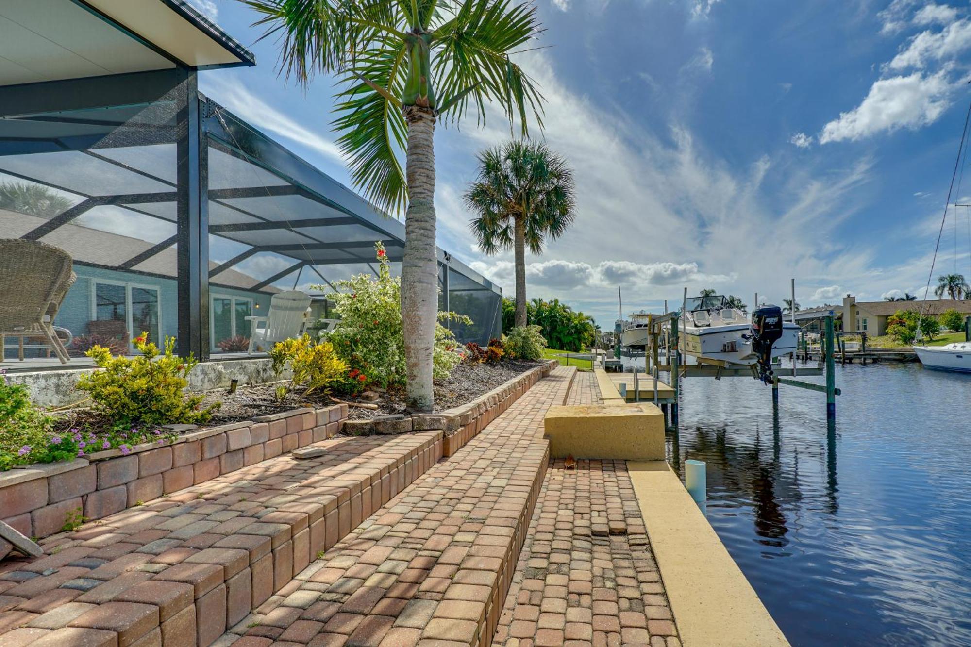 Beachy Cape Coral Home - Swim, Fish, Boat! Eksteriør billede
